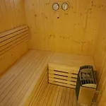 Apartment Lux Living Budic Near Terme Catez