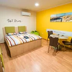 Appartamento Lux Living Budic Near Terme Catez *