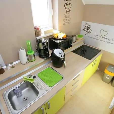 Lux Living Budic Near Terme Catez