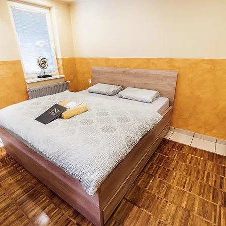 Apartamento Lux Living Budic Near Terme Catez *