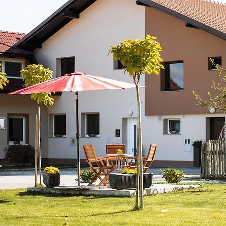 Lux Living Budic Near Terme Catez Apartman Brežice