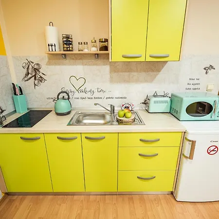 Lux Living Budic Near Terme Catez